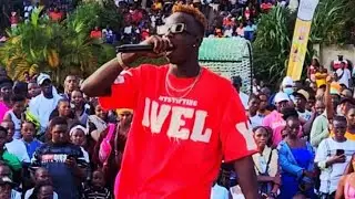 Crimino Kibanda Perfoming Enteebe Zoo on Christmass Day 