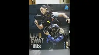 D.I.D LAPD 90'S SWAT Jack Traven 1/6 Scale figure review.