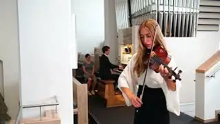 Musik am Mittag, St  Eberhard mit Leah Disse und Florian Wolf