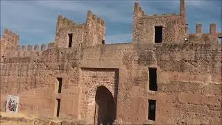 Castillo de Burgalimar.  Baños de la Encina