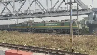 Dual WAG-9HC Heavy Haul Freight Train Action// Powerful locomotive// Jaypurna vlogs// Railfan 