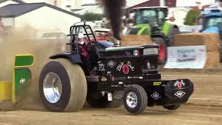Tractor pulling show Granarolo Emilia 2021 - Black smoke, flames, wheelie & power sound!