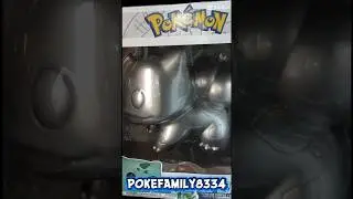 Mon petit fr&egrave;re est un grand fan de POKEMON mais il n'a pas que des cartes il a aussi des FUNKO POP!