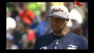 Turno completo del jonrón número 21 de Alex Cabrera