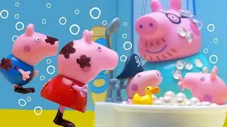 Peppa Pig's Surprise Wooden House ❤️️ Let's Play With Peppa Pig ❤️️