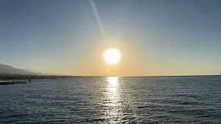 Sunrise in Issiq-K&ouml;l (Issyk-Kul) ئىسسىقكۆلدە كۈن چىقتى