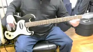 Review: Danelectro Dano '63 Long Scale Bass
