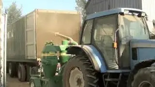 Пневмоперегружатель Agri-Vac 3510 производства Walinga