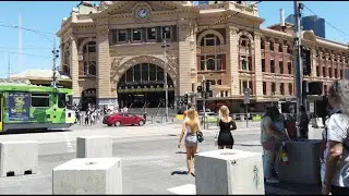 WALKING AROUND MELBOURNE CITY: On Boxing Day and During Pandemic 2020 Melbourne, Australia