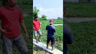 keseruan mancing di rawa kering #komedi #lucu #mancing