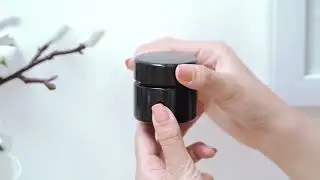 Infinity Jars 30 Ml (1 fl oz) Pocket Size Black Ultraviolet Glass Screwtop Jar