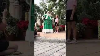 Full video of Father Christmas at the UK Pavilion at Epcot Festival of the Holidays