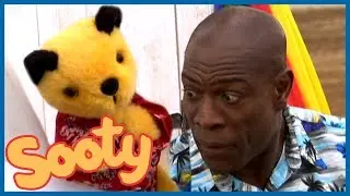 A Day Out at the Beach | The Sooty Show