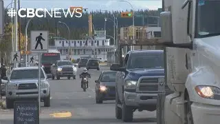 Yukon tourism minister looks to lure would-be Alaska tourists