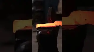 Forging Blacksmith Tongs: From Fire to Function in Seconds!