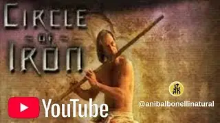 LA FLAUTA SILENCIOSA  (Circle of Iron) Richard Moore y co-escrita por Bruce Lee. David Carradine