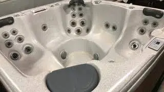 Agean Hot Tubs used Coleman Spas Maax Spas model 472 88&rdquo; x 88&rdquo; 2 pumps, new topside, circuit board