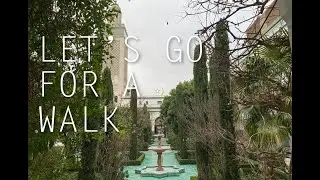 A Walk In The Grande Mosqu&eacute;e de Paris, France