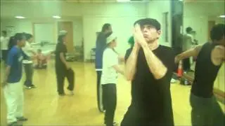 Nonstop and waveomatic having fun.