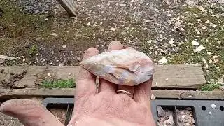 Flint knapped knife point