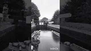 #boat #boatlife #canalboatlife #canalboat #canal #canalboatholiday #fiberglassboat #waterways