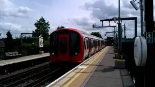 Metropolitan line S8 Stock 21015/21016 arriving at North Harrow Station on 25/06/12
