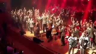 Super Bailando Mix, Puolustusvoimien varusmiessoittokunta, sol. E Vihanto, I Mutikainen ja E Pakkala