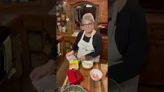 PINEAPPLE TROPICAL UPSIDE DOWN BUNDT CAKE🍍Farm Cooking With Nan 