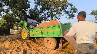 Jcb ne plne aaya  John Deere 5038 ko  fas gaya tha