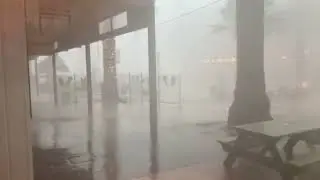 South Australia: Adelaide lashed by thunderstorms and heavy rain causing damage!