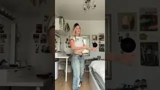 Groovy Moves: A fun dance in my bedroom.#dance #bedroomdance #groovy #funmoves