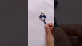 DIY bracelet goals! 💙🤍 #diy #diycrafts #tutorial #handmade #jewelry #fyp