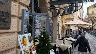 2106 .КАРЛОВІ ЛАЗНІ 