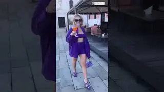 Florence Pugh enjoys cocktail in Venice