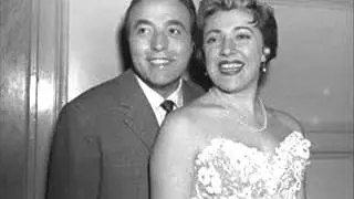 Carla Boni & Gino Latilla....Toni me toca