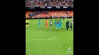 🤣🤣CAMAVINGA and ALABA funny moments after Match #alaba#camavinga#realmadrid#goal#laliga#footballfun