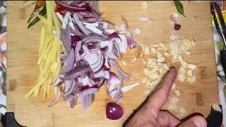 Сумасшедшая ИИ-панда ОСКОРБЛЯЕТ мою филиппинскую кухню!