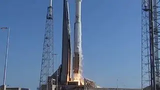 United Launch Alliance Atlas 5 rocket blasts off with secret cargo