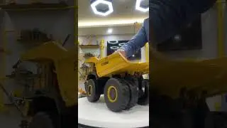 1:47 XCMG XDE440 dump truck model #dumptruck #xcmg #constructionequipment #dumper #trucksimulator