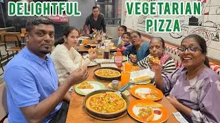 Natikman ulit after 2 years ang Delightful Gujarati Vegetarian Pizza with the entire family 