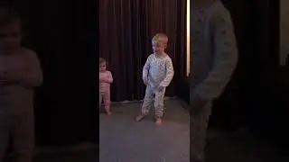 Oliver Morris aged 5 dancing to Olly Murs new song - Moves