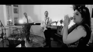 Teaser Siren Calling - Trip Hop Band