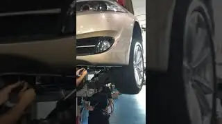 BMW F10 520i - N20 engine oil sump leak - notice its has a plastic oil sump !