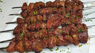 قطبان اللحم مشرملين بتتبيلة كتحمق بروشيت متاكدة عمرك ذقتي بحالهم brochette de viande | meat kebab