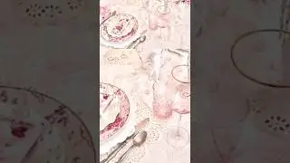 Cozy Shabby chic dining room #pink #homedecor