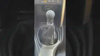 Toyota Innova build Quality, Brand New Toyota Innova Gear lever vibration, Top model