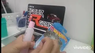 Removing Hot Wheels Blister using Nail Polish Remover