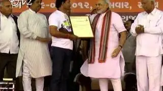 Narendra Modi hands over appointment letters to youth