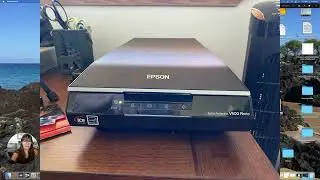 Epson Perfection V600 Photo Scanner and attachments