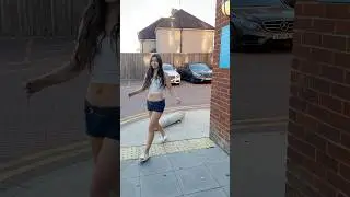 How to get FREE chocolate #jonathanjoly #shorts #daughter